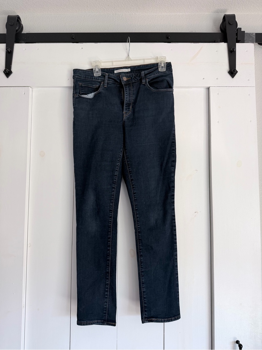 LEVIS Dark Wash Women's Slim Jeans - Navy Blue